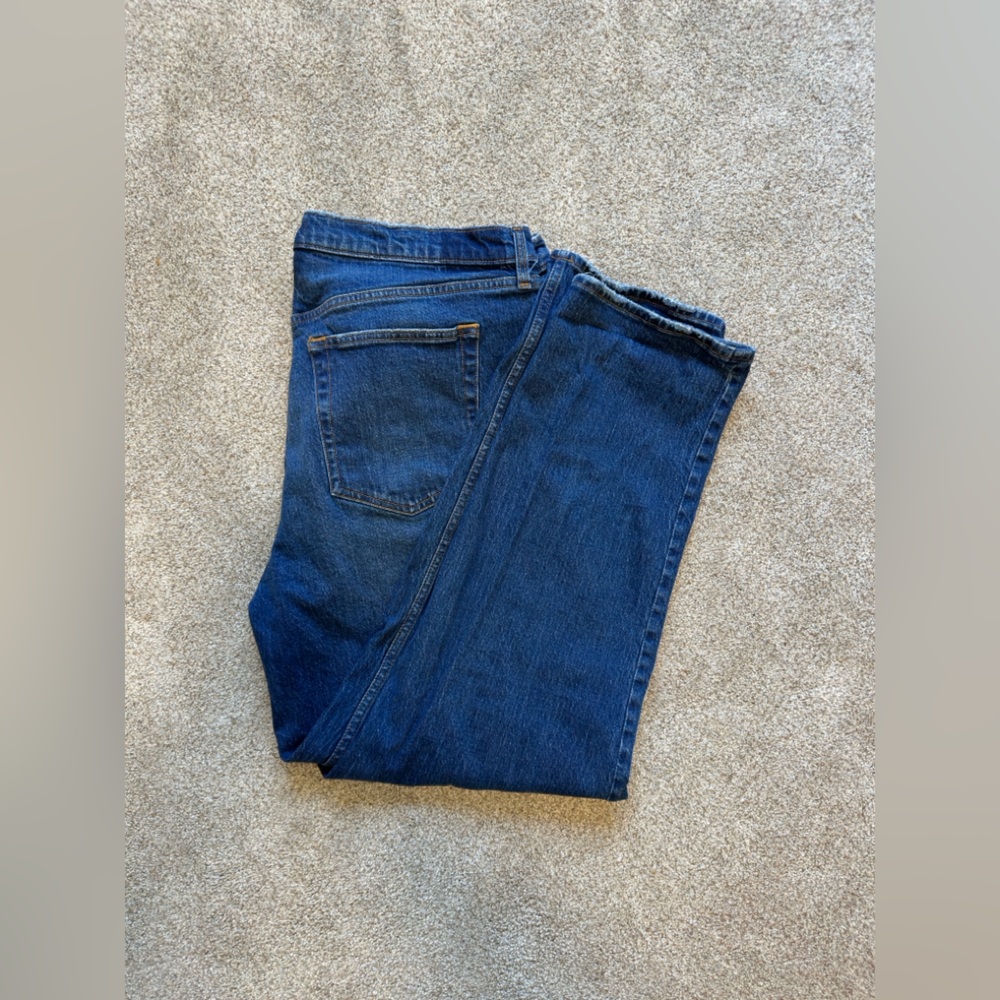 Abercrombie ‘90s Straight Ultra High Rise Jeans Medium Wash Size 35 20 Regular